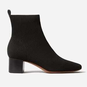 Everlane The Glove Black Knit Ankle Booties size 8.5
